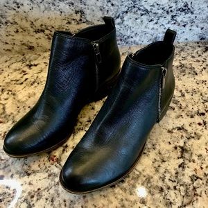 NEW::: Lucky Brand booties